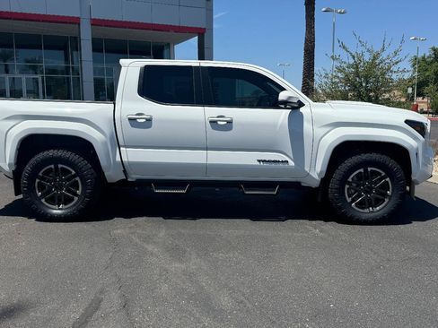 New 2026 Toyota Tacoma TRD Sport image 6