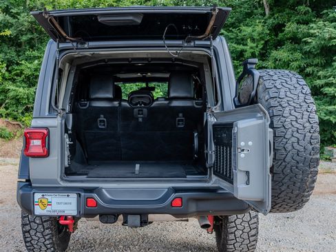 Used 2019 Jeep Wrangler Unlimited Rubicon AWD/4WD image 9