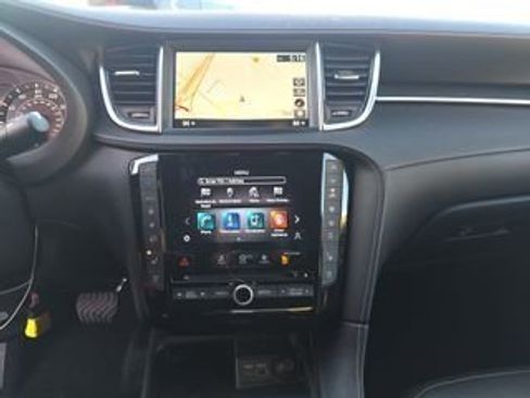 Used 2023 INFINITI QX50 Sport image 4