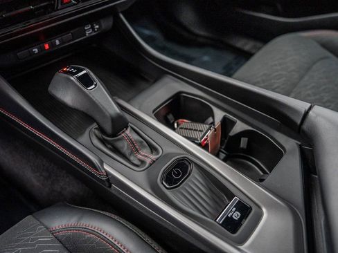 Used 2025 Dodge Charger R/T w/ Quick Order Package 25M R/T image 12