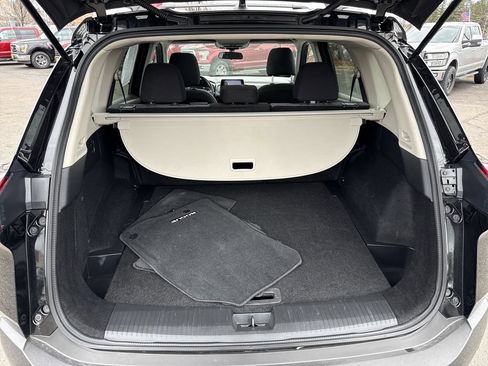 Used 2021 Nissan Rogue SV AWD/4WD image 15