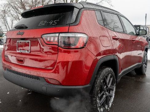 New 2026 Jeep Compass Limited image 5