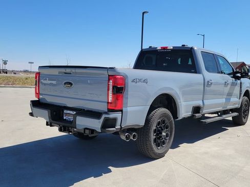 New 2026 Ford F250 Lariat w/ Black Appearance Package image 3