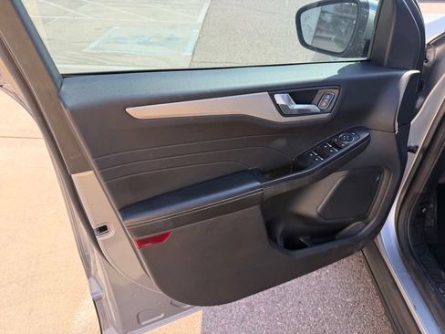 Used 2021 Ford Escape SEL AWD/4WD image 16