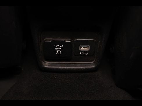 Used 2017 Jeep Compass Trailhawk w/ Navigation Group AWD/4WD image 27
