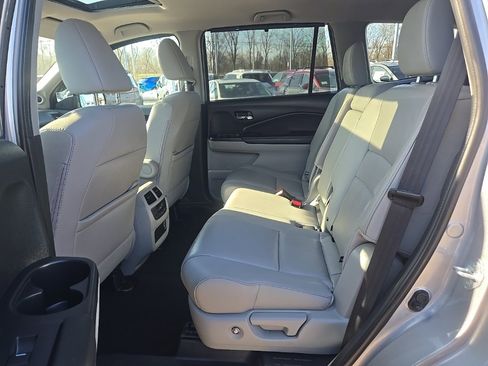 Used 2022 Honda Pilot Special Edition image 39