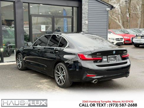 Used 2022 BMW 330i xDrive Sedan w/ Convenience Package image 22