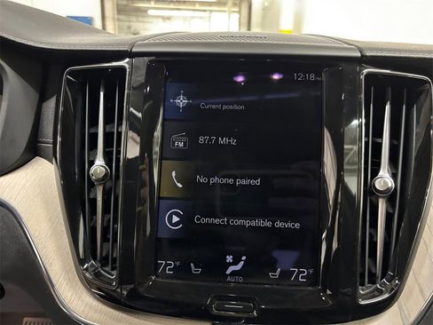 Used 2021 Volvo XC60 T6 Inscription image 22