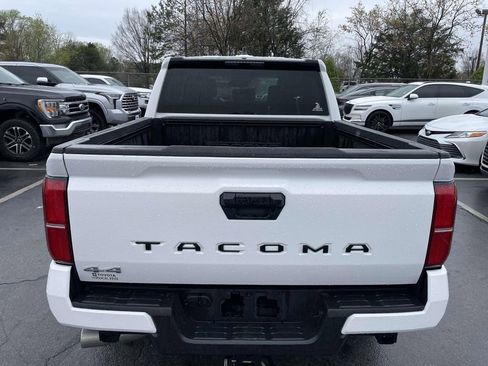 Used 2024 Toyota Tacoma SR5 image 10