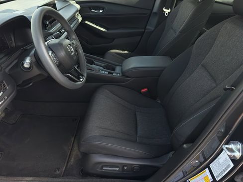 Certified 2023 Honda Accord EX image 12