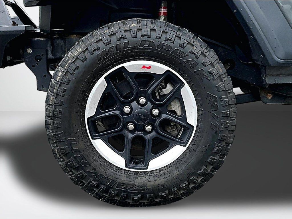 Used 2019 Jeep Wrangler Sport AWD/4WD image 10
