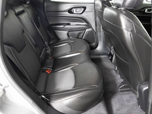 Used 2023 Jeep Compass Altitude image 37