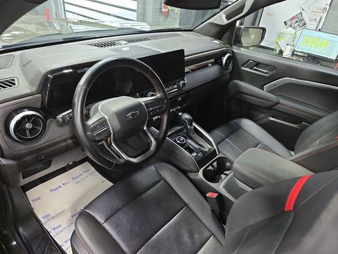 Used 2023 Chevrolet Colorado Z71 w/ Z71 Convenience Package 2 image 15