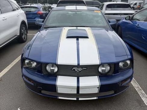 Used 2008 Ford Mustang GT Premium RWD image 2