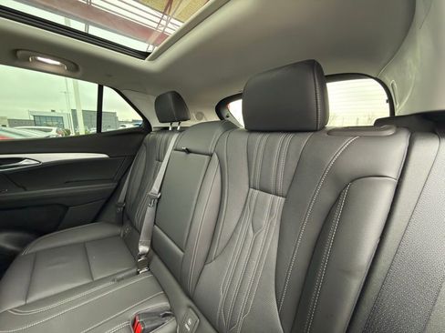 Used 2024 Buick Envision Avenir AWD/4WD image 27