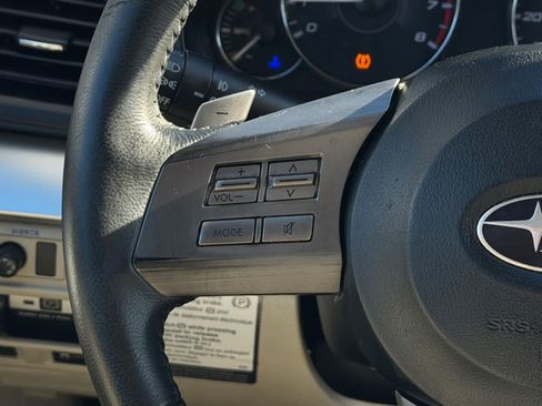 Used 2011 Subaru Outback 2.5i Premium w/ Popular Equipment Group 2A image 16