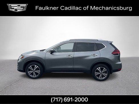 Used 2020 Nissan Rogue SV w/ Sun & Sound Touring Package AWD/4WD image 10
