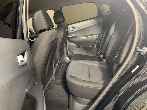 Used 2023 Hyundai Kona SE FWD image 31