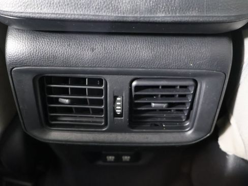 Used 2021 Toyota RAV4 XLE w/ Convenience Package AWD/4WD image 50