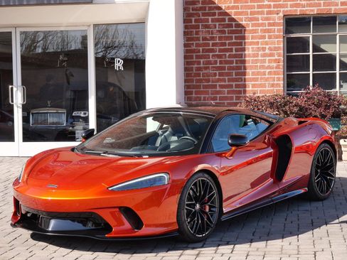Used 2023 McLaren GT image 16