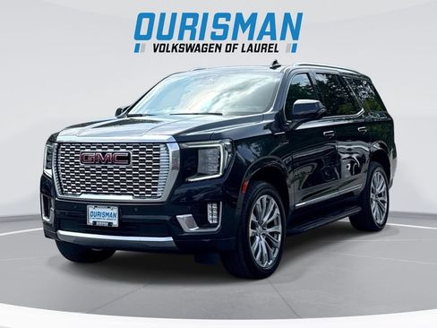 Used 2024 GMC Yukon Denali w/ LPO, Floor Liner Package AWD/4WD image 1