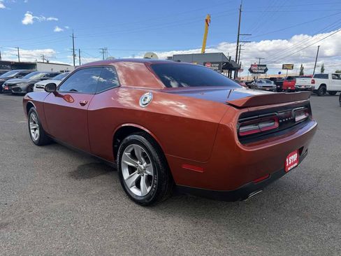 Used 2021 Dodge Challenger SXT RWD image 5