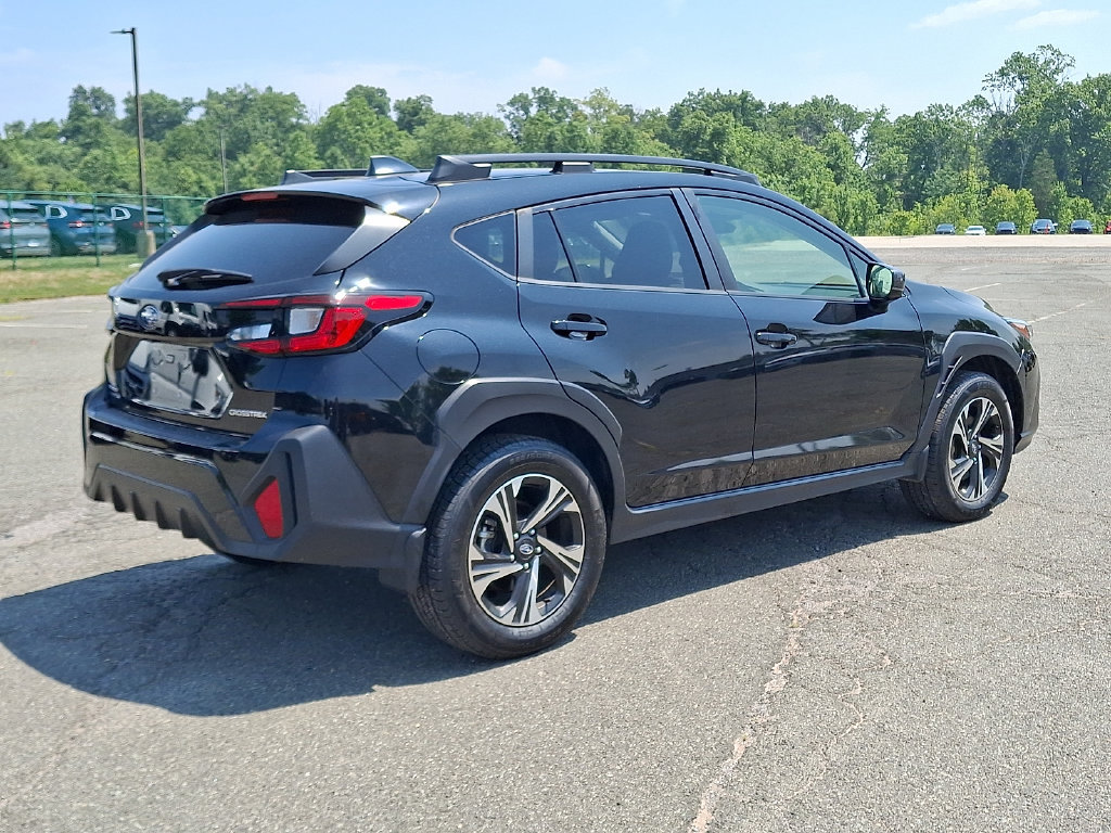 Used 2024 Subaru Crosstrek 2.0i Premium AWD/4WD image 9