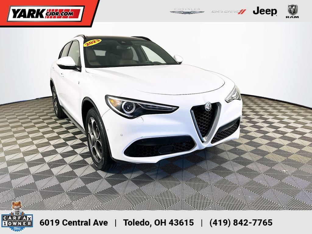 Used 2023 Alfa Romeo Stelvio Ti AWD/4WD 360° Tour