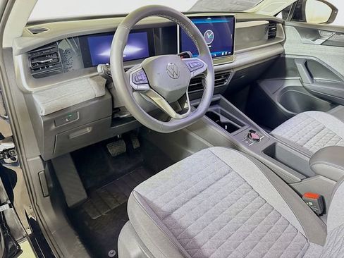 New 2026 Volkswagen Tiguan S FWD image 5