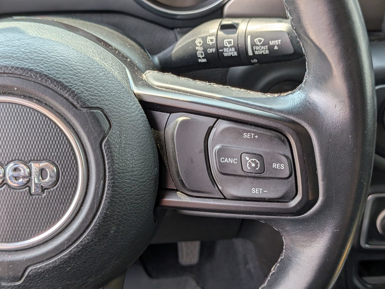 Used 2018 Jeep Wrangler Unlimited Sport S AWD/4WD image 18