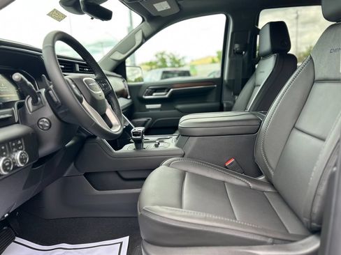 New 2026 GMC Sierra 1500 Denali w/ Denali Reserve Package AWD/4WD image 26