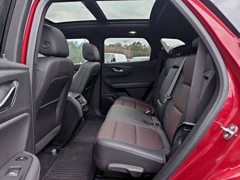 Used 2020 Chevrolet Blazer RS image 11