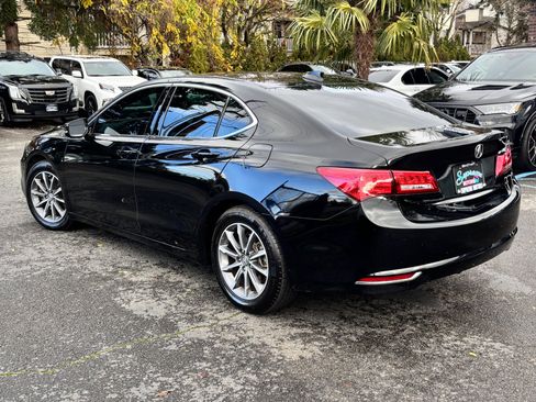 Used 2019 Acura TLX image 11