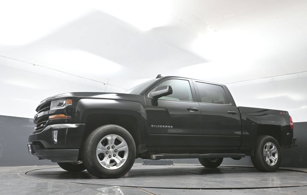 Used 2018 Chevrolet Silverado 1500 LT w/ All Star Edition AWD/4WD image 51