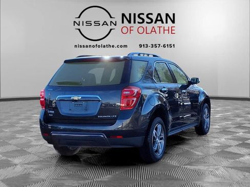 Used 2016 Chevrolet Equinox LTZ w/ Enhanced Convenience Package image 29