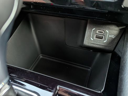 New 2026 Jeep Compass Latitude image 26