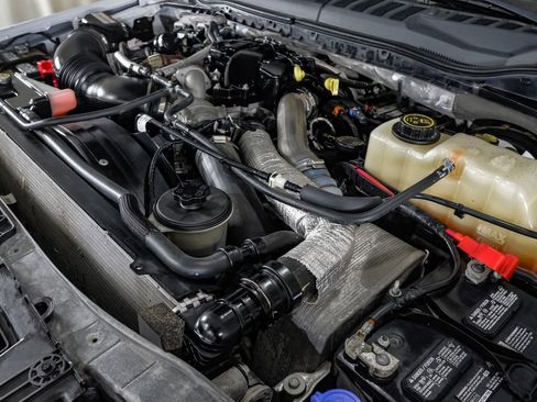 Used 2017 Ford F250 XL w/ Power Equipment Group image 48