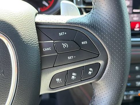 Used 2023 Dodge Durango GT AWD/4WD image 14