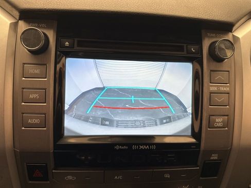 Used 2018 Toyota Tundra SR5 w/ TRD Off Road Package image 20