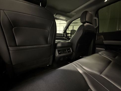 Used 2024 Ford F350 Lariat w/ Lariat Ultimate Package image 14