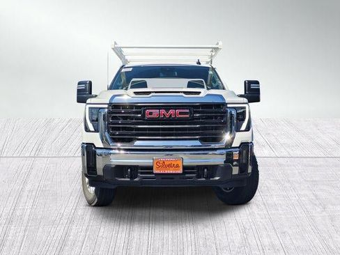 New 2026 GMC Sierra 2500 Pro w/ Convenience Package RWD image 2