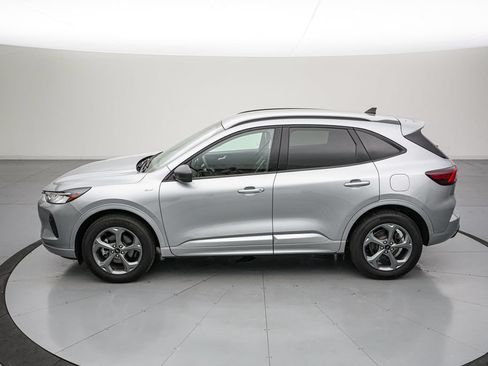 Certified 2024 Ford Escape ST-Line w/ Tech Pack #1 AWD/4WD image 7
