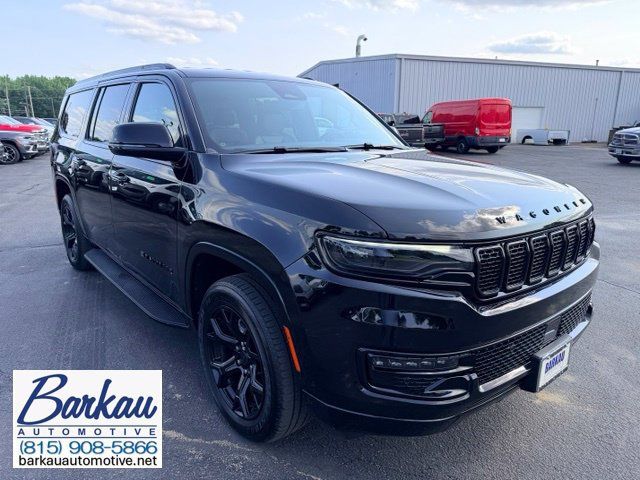 Used 2025 Jeep Wagoneer L Series II AWD/4WD image 1