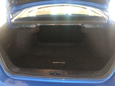 Used 2023 Nissan Sentra SV image 27