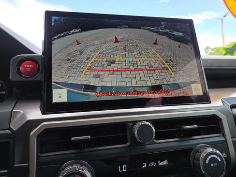 Used 2025 Toyota Tacoma TRD Sport RWD image 32