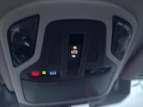 Used 2023 Subaru Outback Onyx Edition image 25