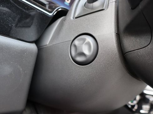 New 2025 Chevrolet Silverado 1500 ZR2 w/ Technology Package image 18