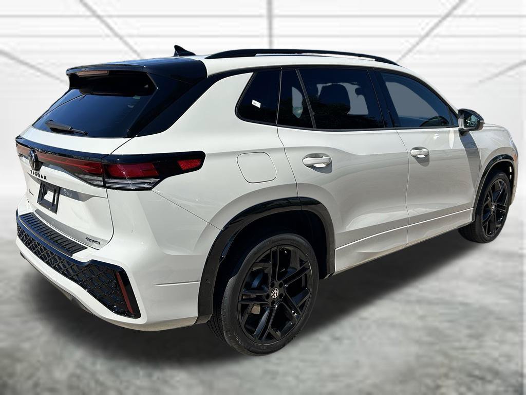 New 2026 Volkswagen Tiguan SE R-Line AWD/4WD image 6
