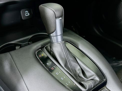 Used 2023 Honda HR-V LX image 21