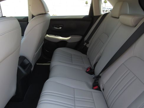 New 2026 Honda HR-V EX-L image 11